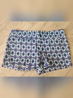 Dalia Collection Modern Fit Diamond Print Chino Shorts Women's 6